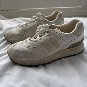 New Balance Suede Cream Sneakers